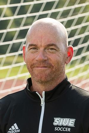 Head Coach Derek Burton